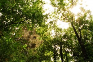 Il Castello Superiore di Arnad, nascosto dal Sole