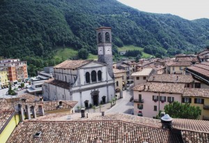 Panorama di Vestone - e la Chiesa Parrocchiale