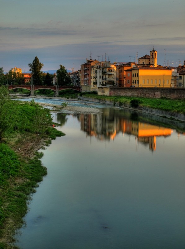 ''fiume parma'' - Parma