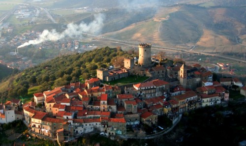 Castelnuovo Cilento - Panorama di Castelnuovo Cilento Castelnuovo Cilento - Panorama di Castelnuovo Cilento