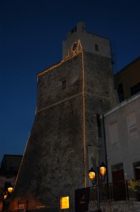 Torre dell’orologio all’imbrunire