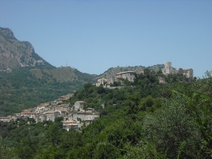 Ausonia ai piedi del Monte Fammera