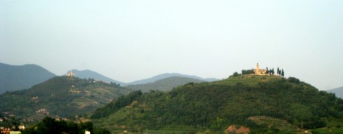 Gussago - panoramica sulla zona di gussago Gussago - panoramica sulla zona di gussago