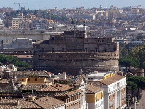 Roma - Castel Sant'Angelo tra i tetti