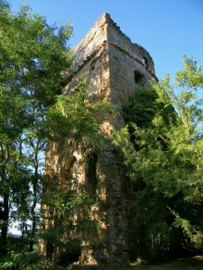 “Antica Torre” di avvistamento del Borgo di Montecalvello