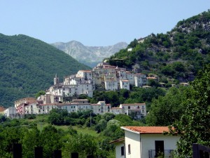 Panorama di Pizzone, uno dei tanti bei paesi molisani.