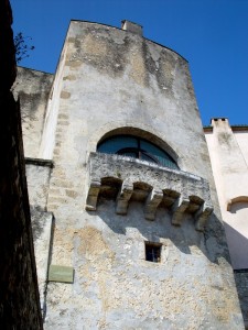 Balconcino medievale