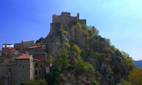 Castelvecchio di Rocca Barbena - punti di vista Castelvecchio di Rocca Barbena - punti di vista
