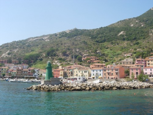 Isola del Giglio - Giglio porto Isola del Giglio - Giglio porto