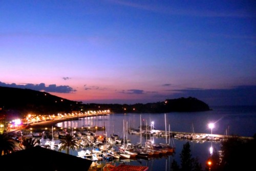 Rio Marina - …visione notturna….Cavo (Isola d'Elba)