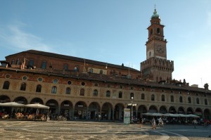 Torre del Bramante e piazza Ducale