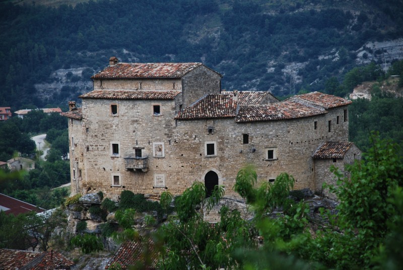 ''il castello di Luco'' - Acquasanta Terme