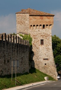 Todi: uno degli antichi torrioni