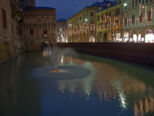 Ferrara - il castello e le luci Ferrara - il castello e le luci