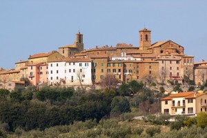 In vista del centro storico di Panicale