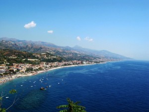 I Peloritani e il mar Jonio