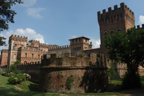 Torre de' Picenardi - Castello di San Lorenzo (secolo XV)