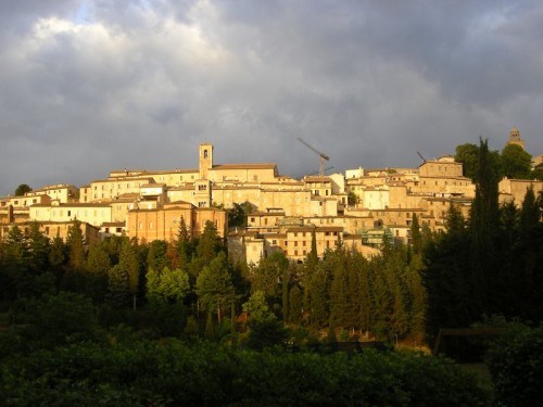 Nocera Umbra - Nocera prima del temporale