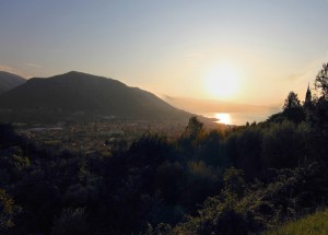 panorama di Salò sul lago di Garda
