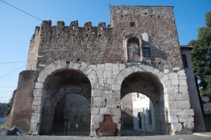 L’antica Porta Ostiense