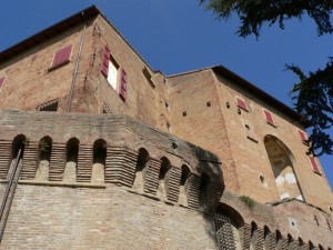 Rocca di Dozza - particolare mura