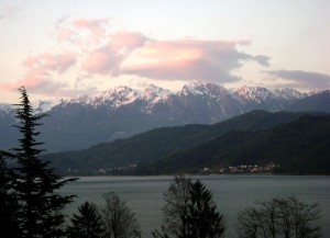 Lago di Santa Croce di maggio