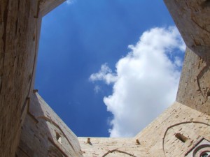 A testa in su…a Castel del Monte