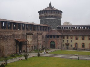 Castello sforzesco dal cortile interno