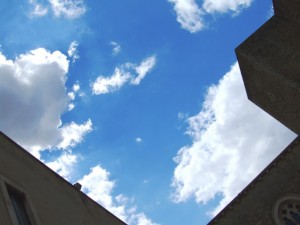 Sotto il cielo….il Castello di Gioia del Colle