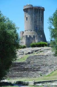 Torre normanna sull’acropoli di Velia - Ascea (SA)