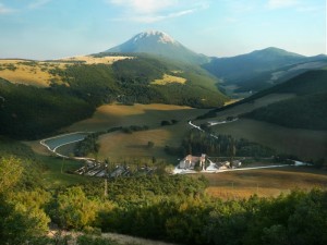 Val di Castro e Monte San Vicino