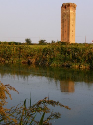 Codigoro - la torre merlata