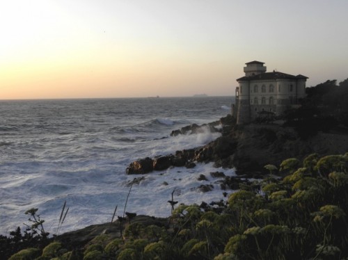 Livorno - Quando il mare si "increspa" a Castel Boccale Livorno - Quando il mare si "increspa" a Castel Boccale