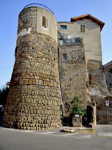 Lanuvio - Torre del Castello