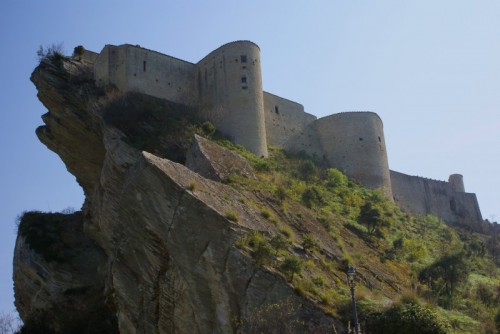 Roccascalegna - Il castello sullo sperone