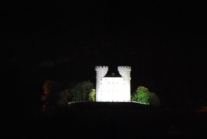 esterno notte: castello 4