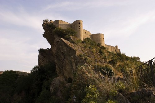 Roccascalegna - Castello di Roccascalegna al Tramonto