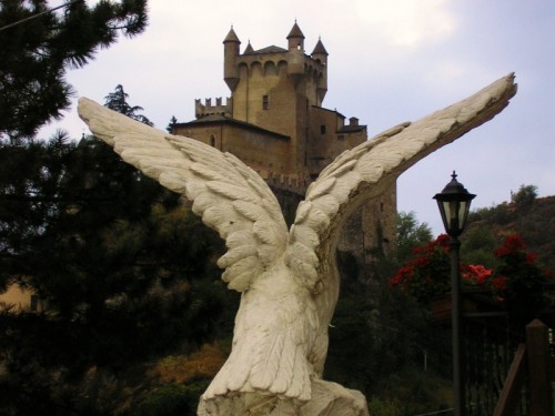 Saint-Pierre - Sulle ali della fantasia Saint-Pierre - Sulle ali della fantasia