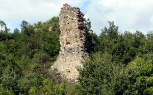 Torre di guardia del castello di Sprondasino