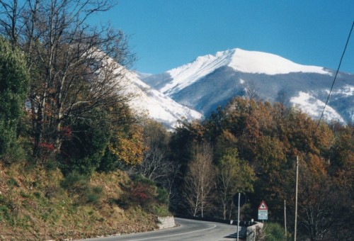 Lagonegro - LAGO NEGRO Lagonegro - LAGO NEGRO