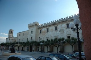 Il Palazzo Ducale “D’Ayala Valva”