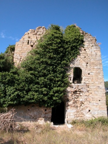Castell'Umberto - Castel Castano