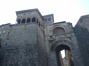 Arco di Augusto