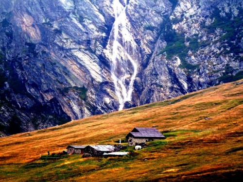 Bardonecchia - Cascata a monte del rifugio Scarfiotti