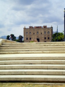la scalinata del castello