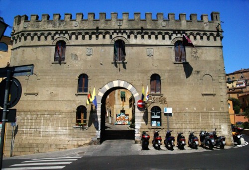 Campiglia Marittima - Una delle tre porte di accesso al borgo