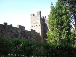 Torre e cinta muraria a Villa D’Este