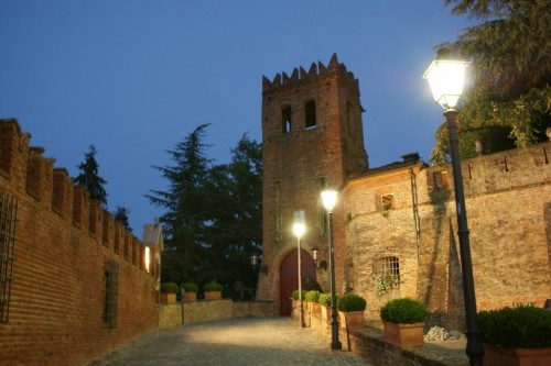 Moriondo Torinese - Luci al Castello di Moriondo