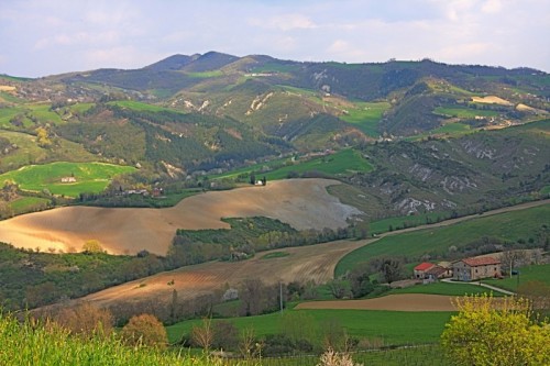 Civitella di Romagna - Primavera in collina