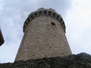 Torre medicea a Santo Stefano di Sessanio 9ago2006 (crollata col terremoto del 9apr2009)